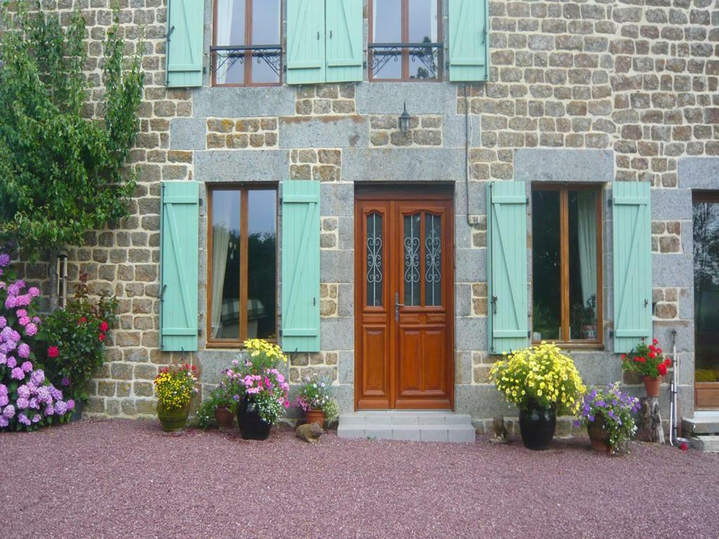 Le Rocher B&B Yvrandes Zewnętrze zdjęcie